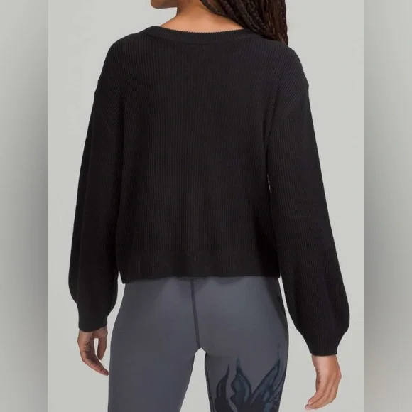 NWOT Lululemon Reversible Crossover Sweater Black - Picture 3 of 7
